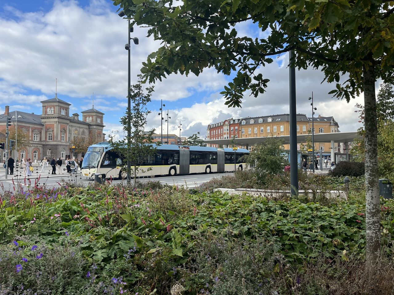 Plusbus på Kennedys Plads