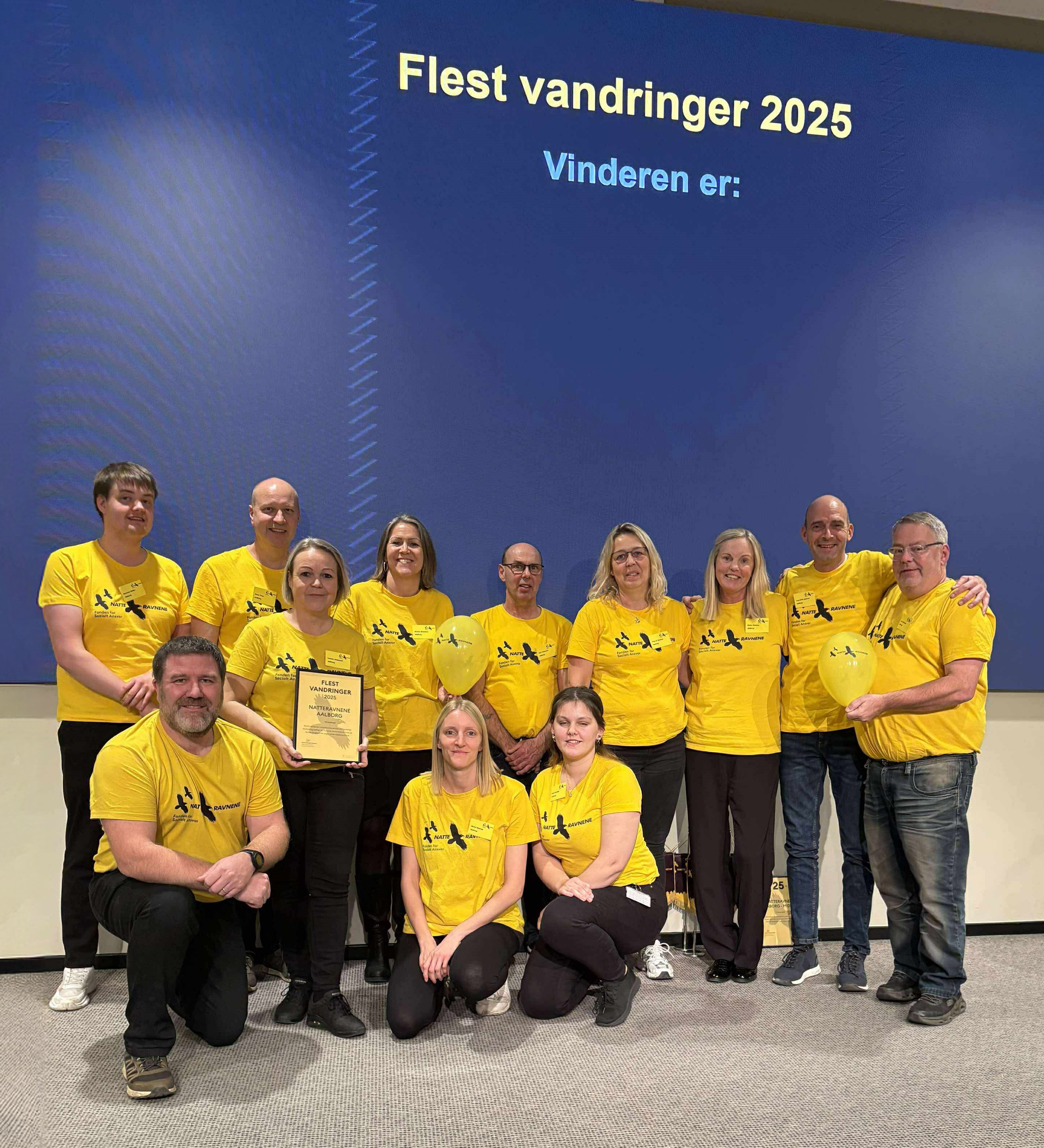 Natteravnene modtager pris