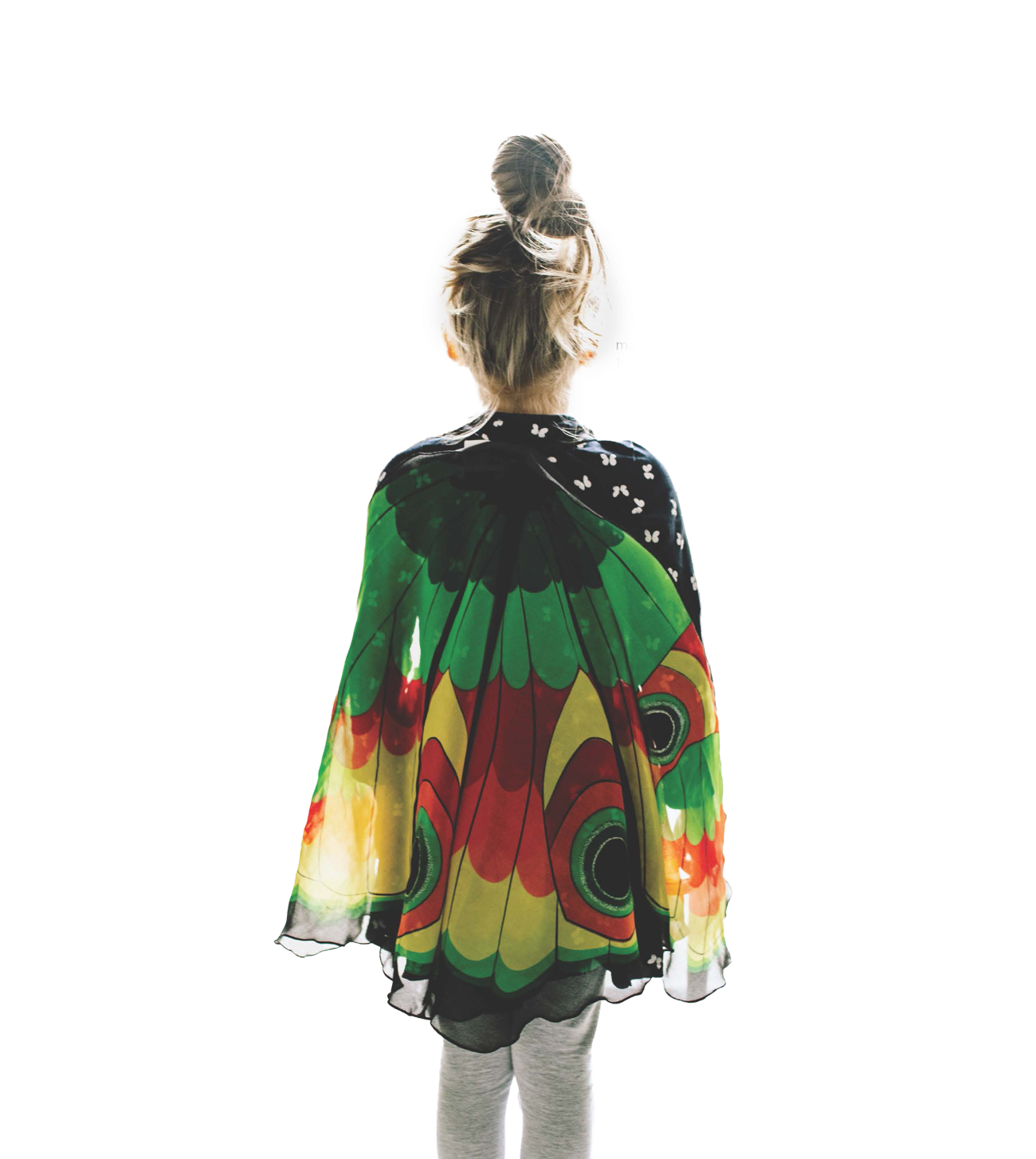 Pige i sommerfuglekostume