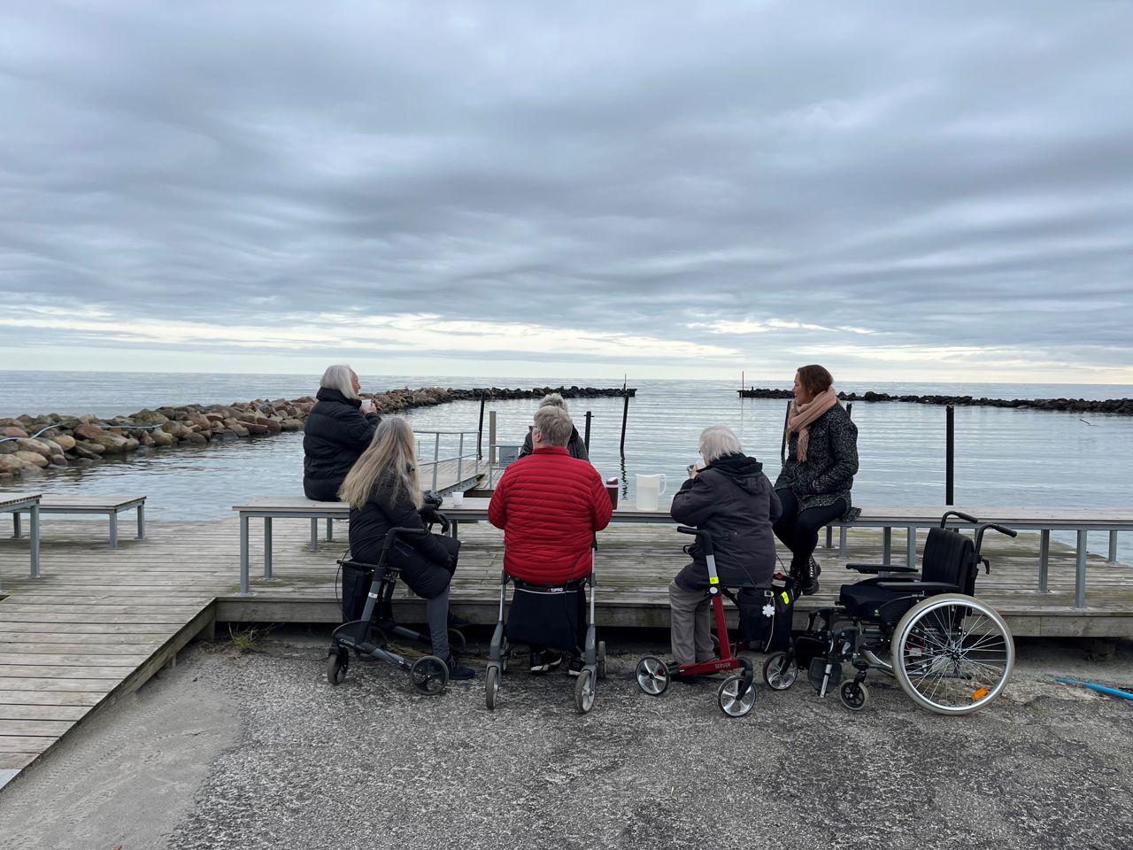 På tur ved vandet hvor udsigten nydes