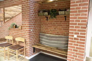 Venteområde med bænk