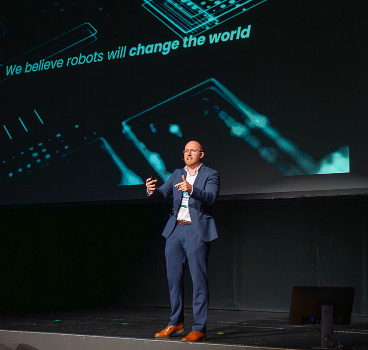 Kenneth Richard Geipel, stifter af Robotto