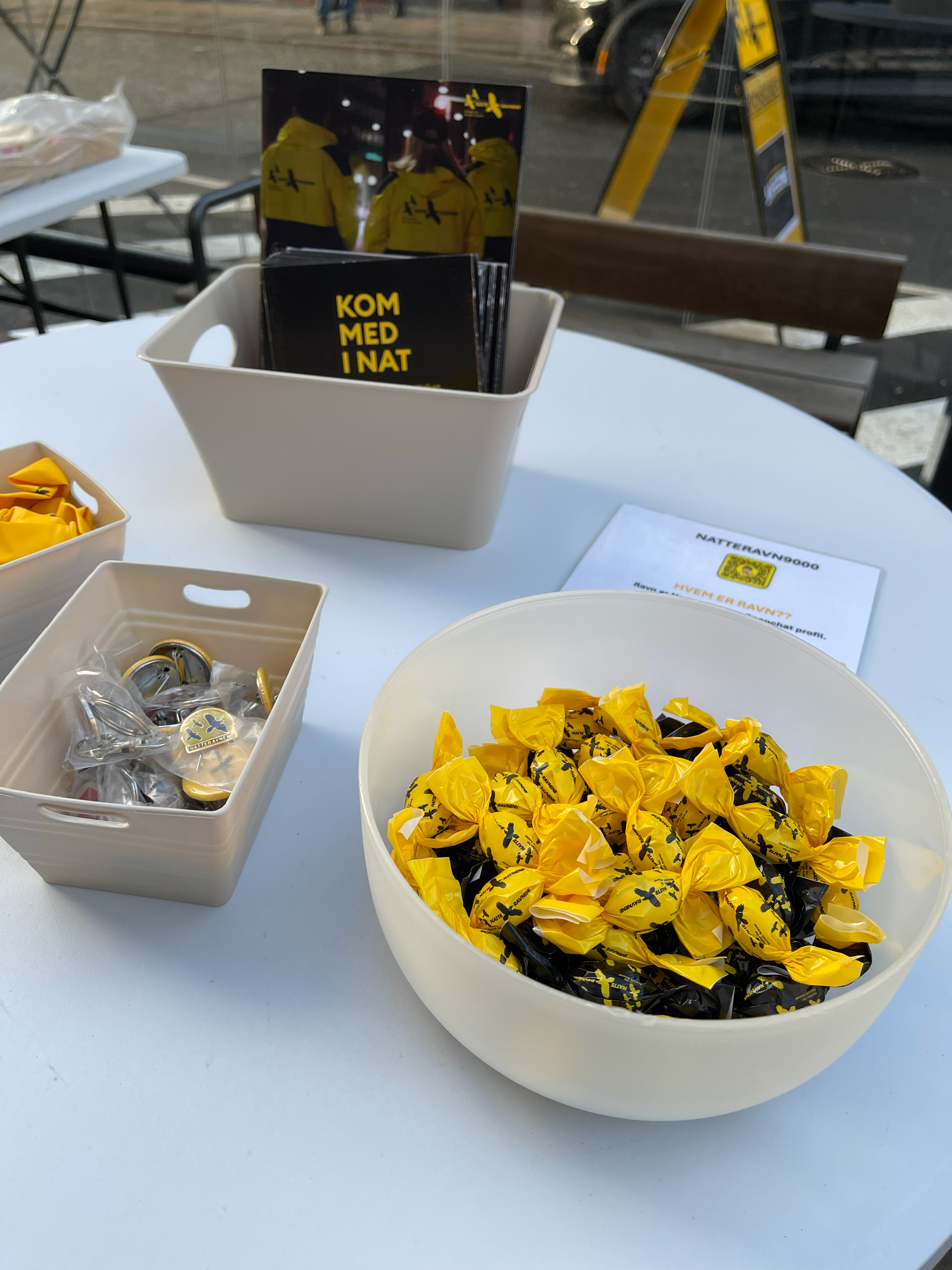 Slikskål fra Natteravnene