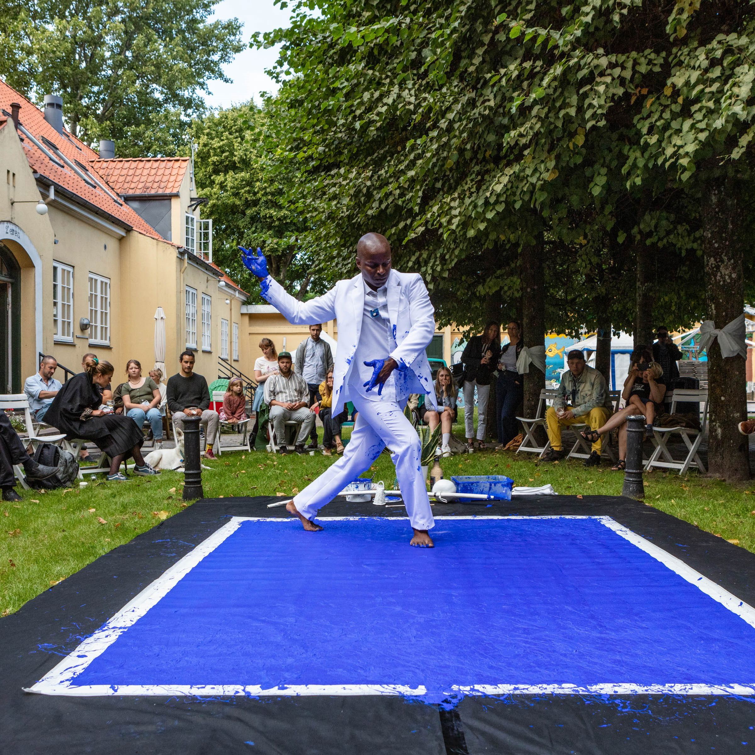 Dance Traces af Sandra Masai