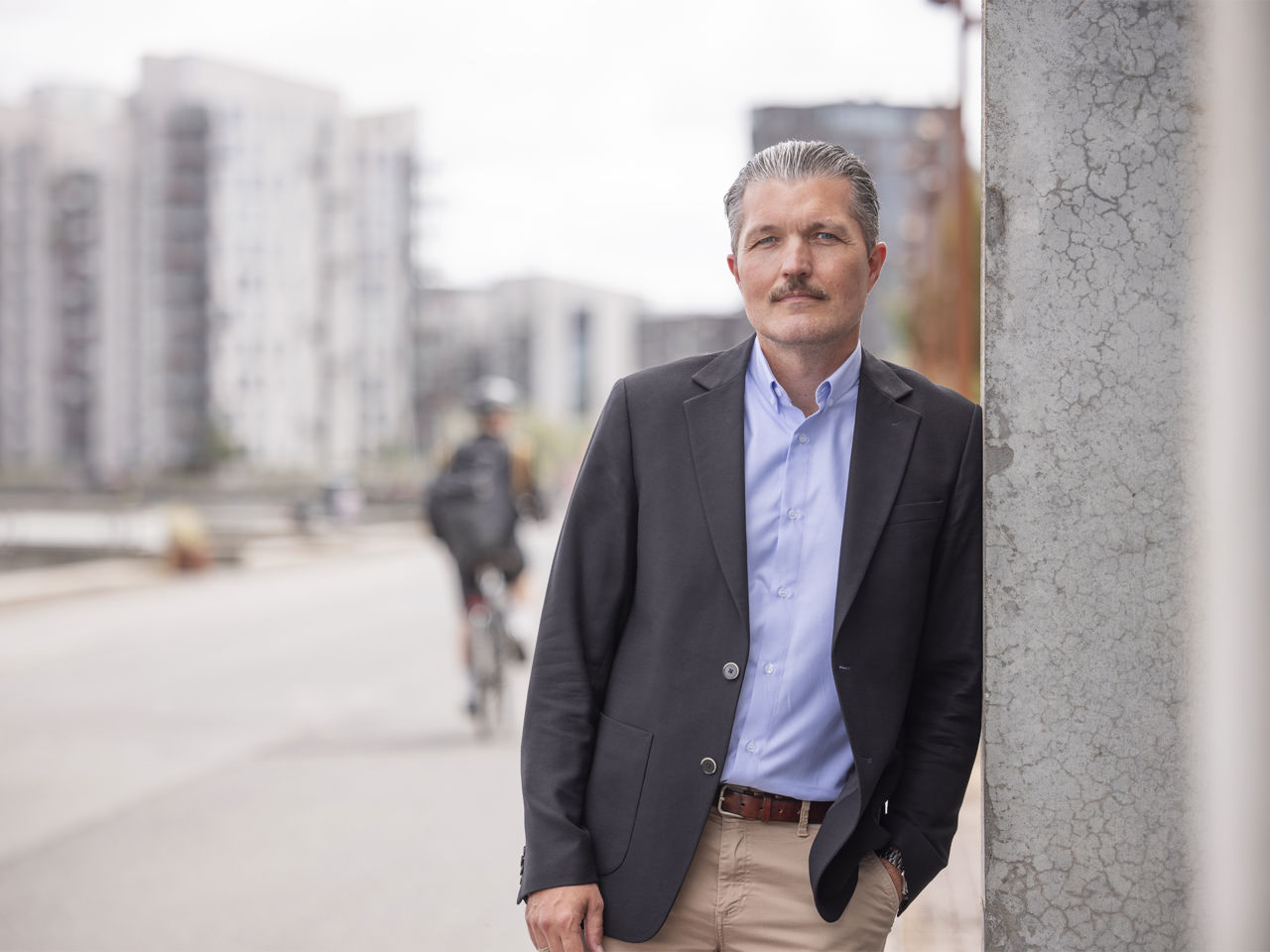 Martin Rune Hoxer ved havnefronten